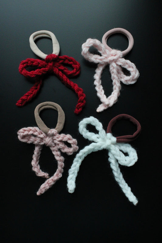 Crochet Winter Bows 2pc