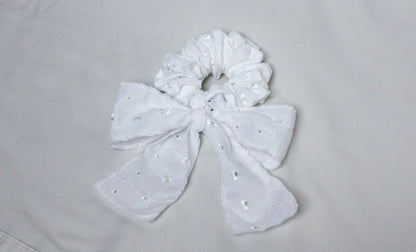 White Embroider Scrunchie Bow